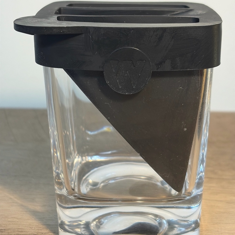 Corkcicle Whiskey Wedge Glass W/Silicone Wedge Form Cooling Drinking Cocktail